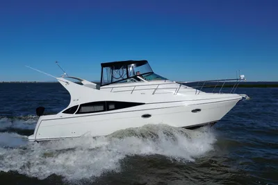 Carver 36 Mariner