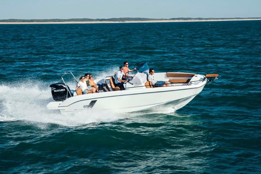 2023 Beneteau America Flyer 8 SpaceDeck