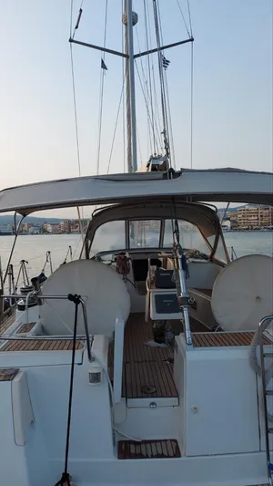  Yacht Photos Pics 2008 Beneteau Oceanis 50 sailboat with spacious deck and dual steering wheels.