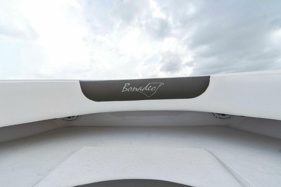 2016 Bonadeo 37 Center Console