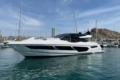 2023 Sunseeker Predator 75