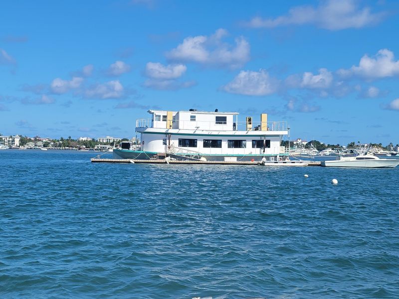 2003 Custom Venue Barge
