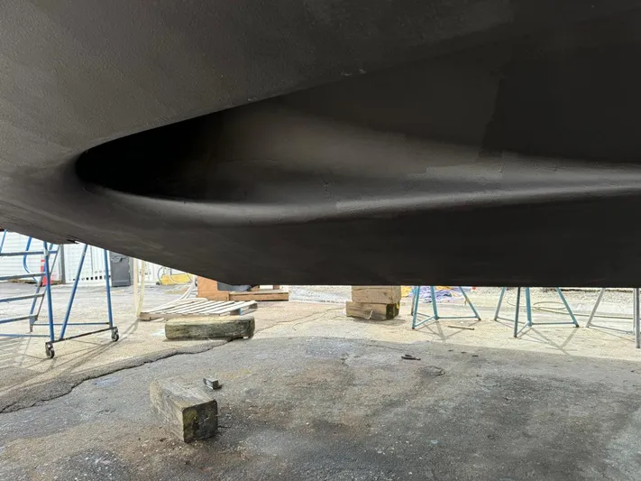 Silver Mama Yacht Photos Pics 