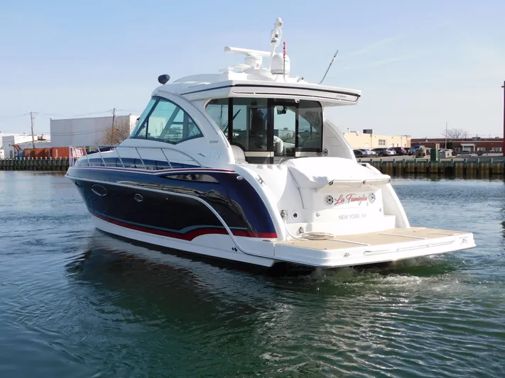 La Famiglia II Yacht Photos Pics 