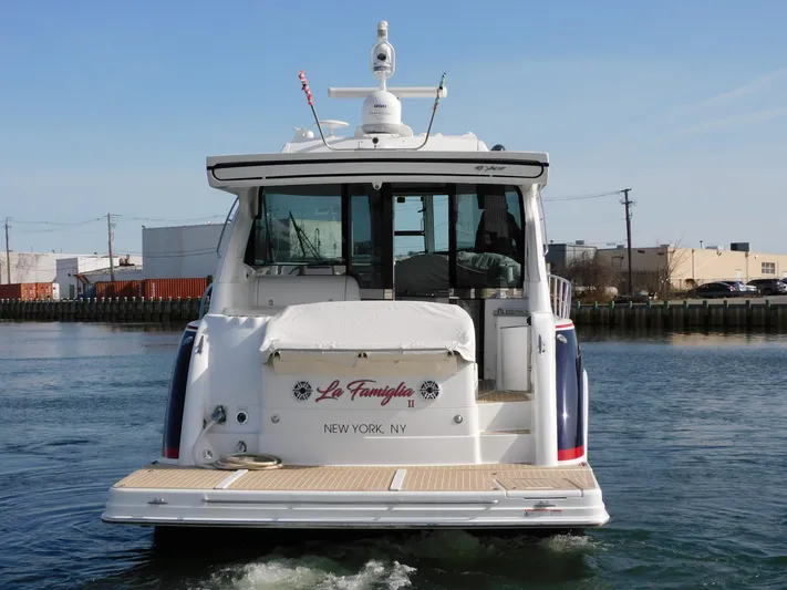 La Famiglia II Yacht Photos Pics 