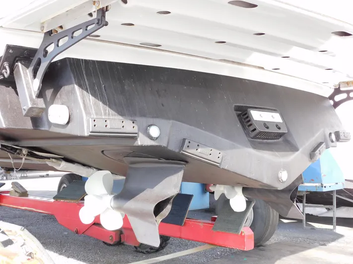 La Famiglia II Yacht Photos Pics 