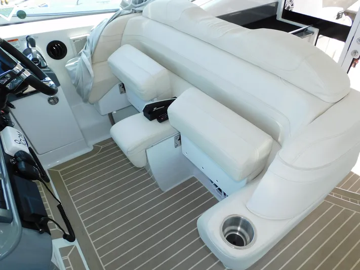 La Famiglia II Yacht Photos Pics 