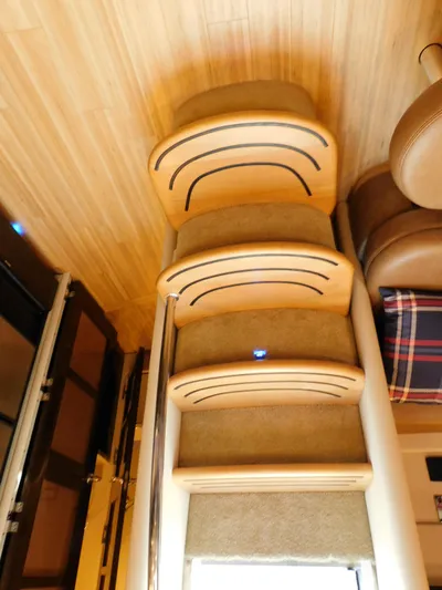 La Famiglia II Yacht Photos Pics 