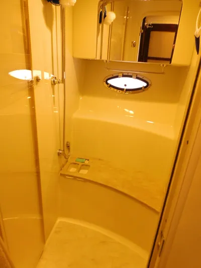 La Famiglia II Yacht Photos Pics 