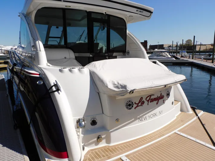 La Famiglia II Yacht Photos Pics 