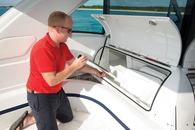 La Famiglia II Yacht Photos Pics 