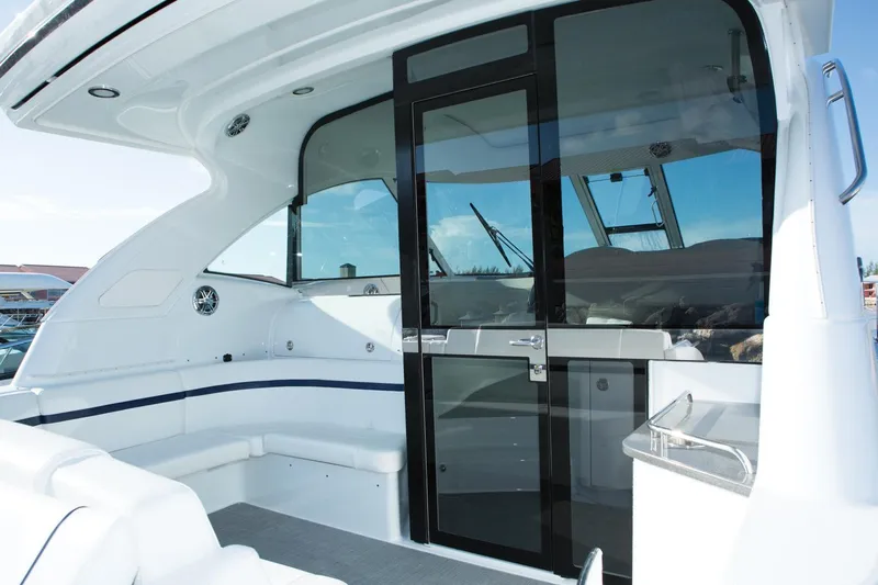 La Famiglia II Yacht Photos Pics 