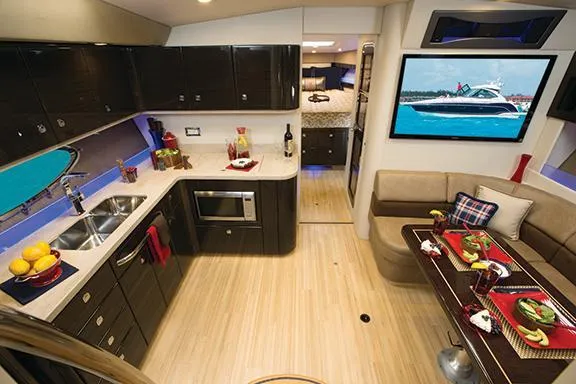 La Famiglia II Yacht Photos Pics 