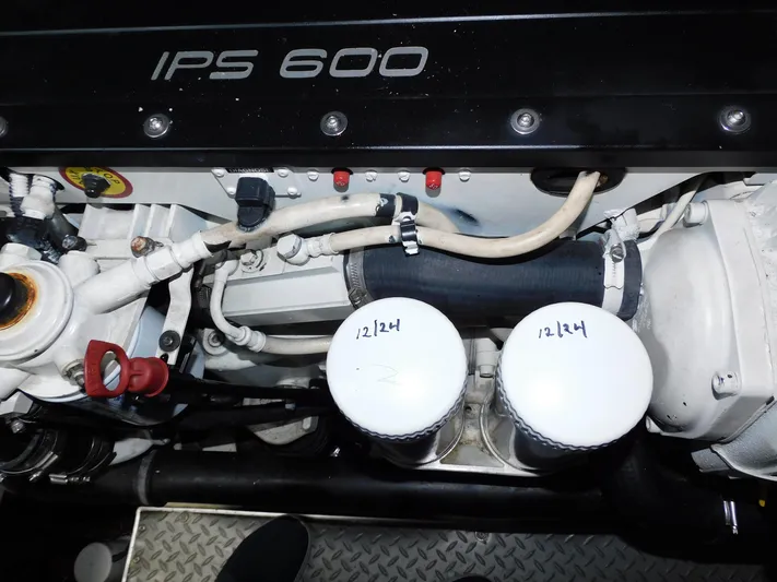 La Famiglia II Yacht Photos Pics 