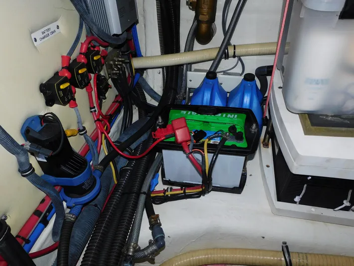 La Famiglia II Yacht Photos Pics 