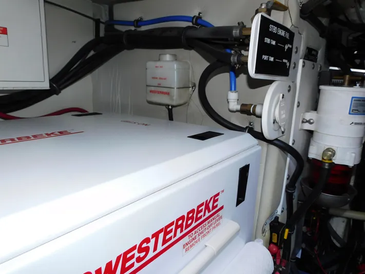 La Famiglia II Yacht Photos Pics 