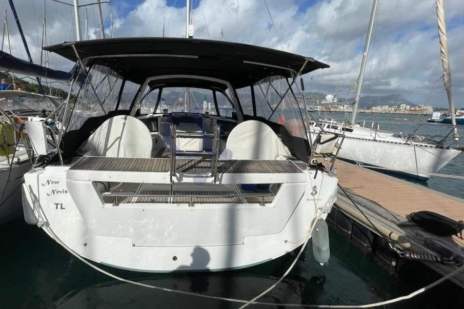 2018 Beneteau 45 