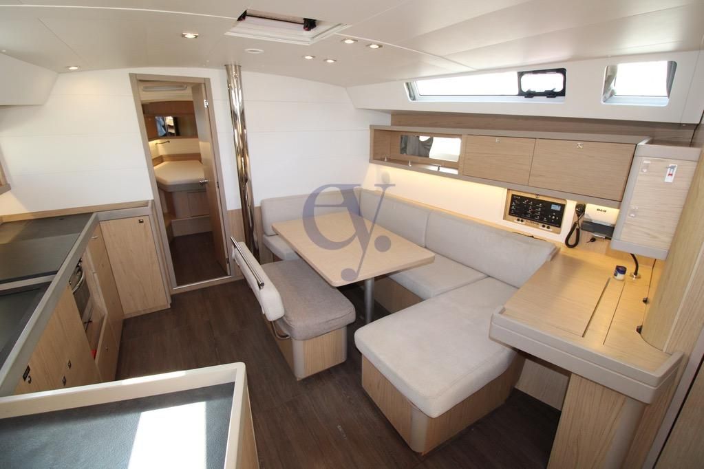 2018 Beneteau 45 