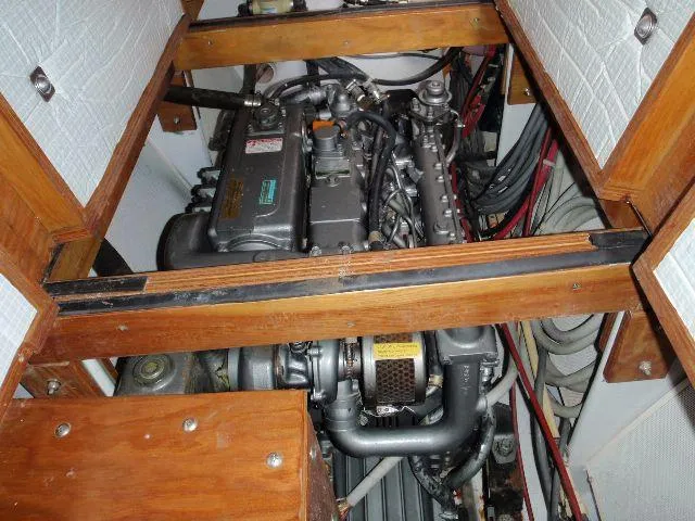 Sand Piper Yacht Photos Pics 