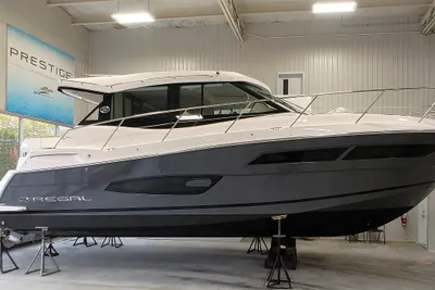 Regal 38 Grande Coupe