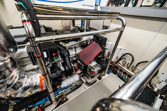 Indigo Yacht Photos Pics Port Engine