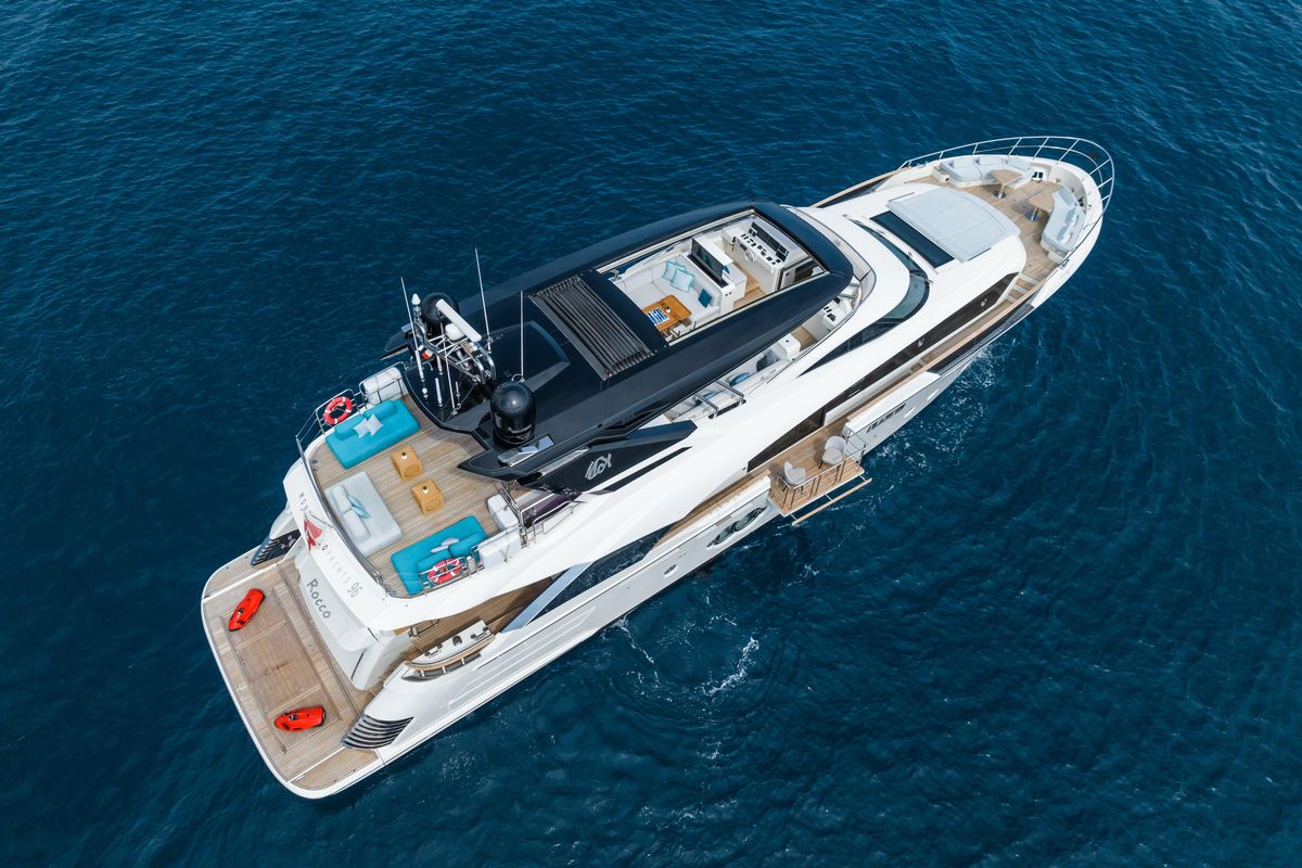 2021 Monte Carlo Yachts 96 