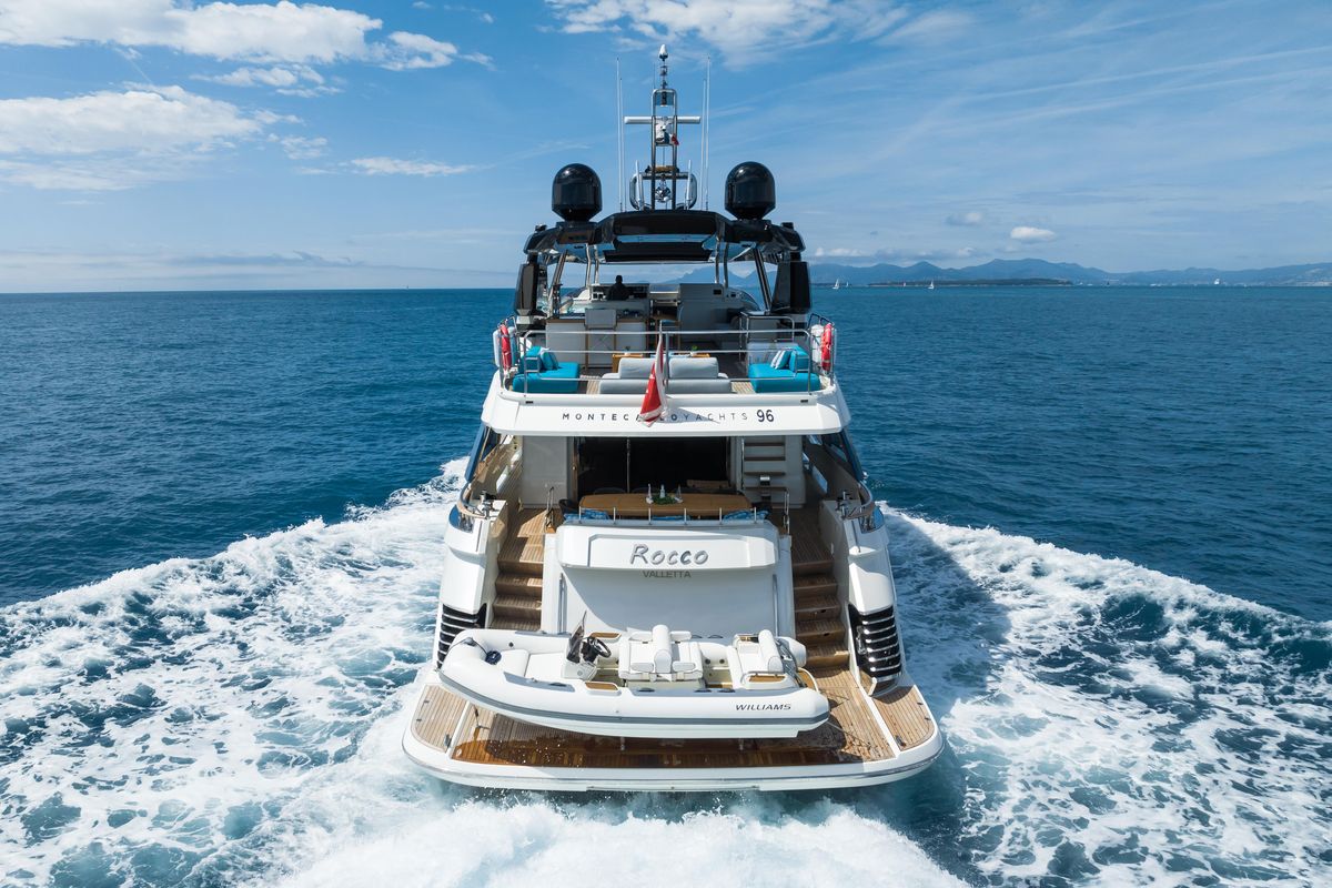 2021 Monte Carlo Yachts 96 