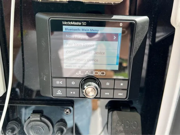  Yacht Photos Pics JL Audio MediaMaster 50 on 2022 Sea Hunt Gamefish 27, displaying Bluetooth menu.
