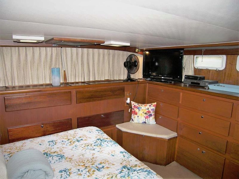 1970 Hatteras 60 Yacht Fish