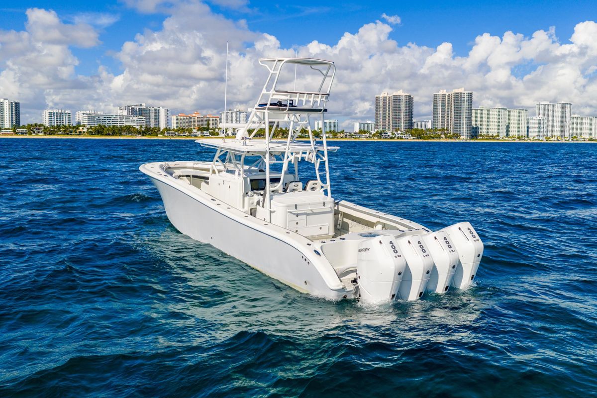 2015 Yellowfin 42 