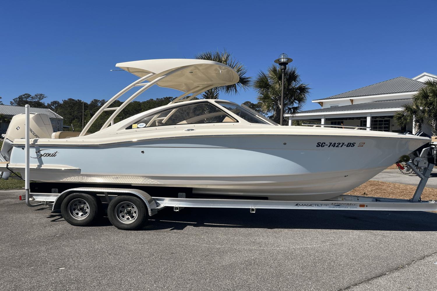 2022 Scout 240 Dorado Sport Fishing for sale - YachtWorld