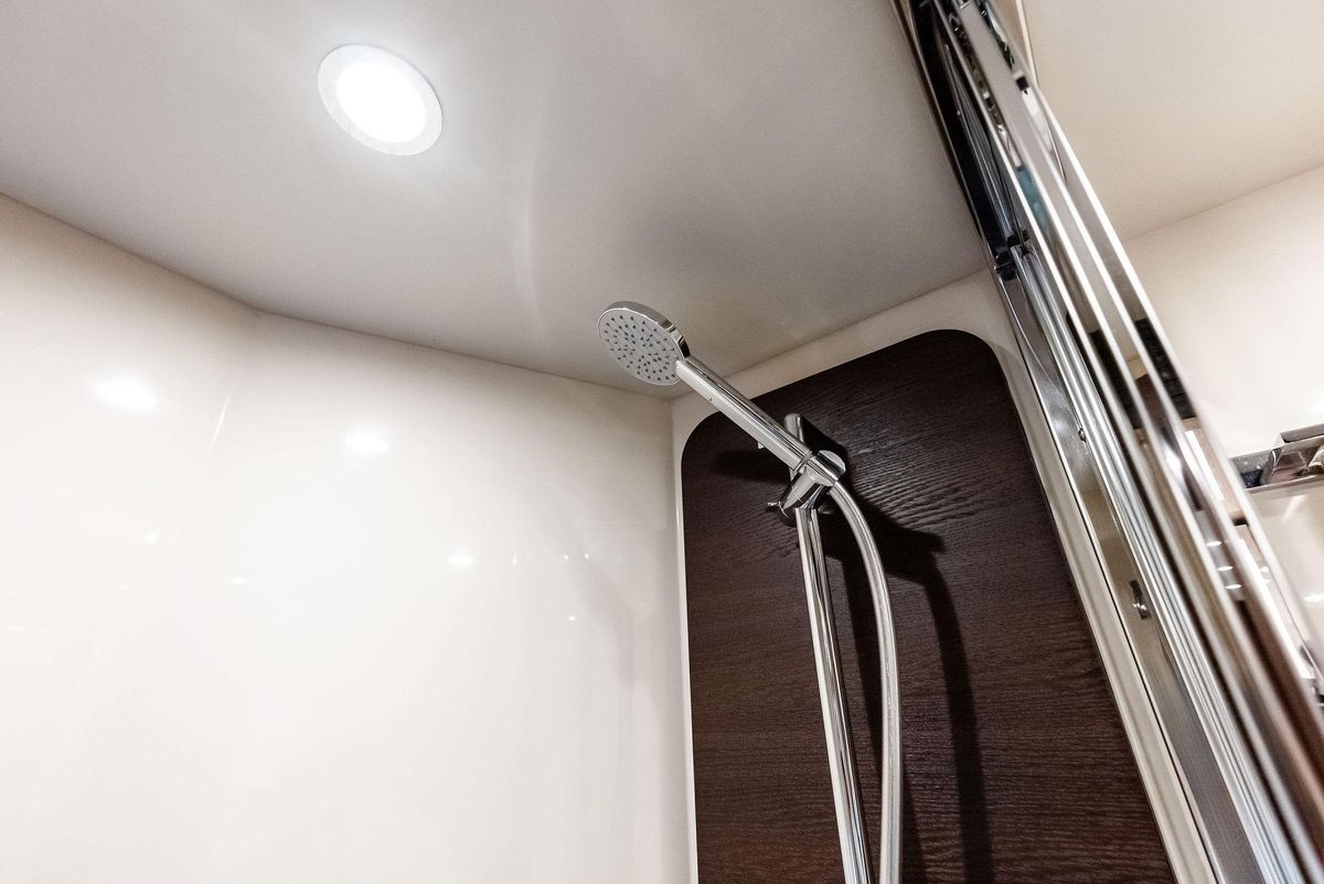 2017 Azimut 72 