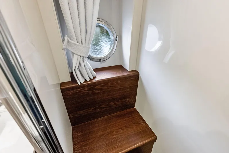 Class Dismissed Yacht Photos Pics 