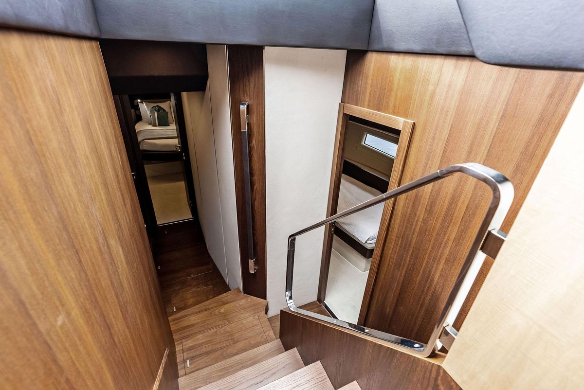 2017 Azimut 72 