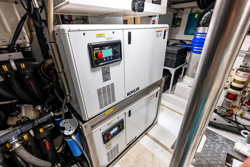 Class Dismissed Yacht Photos Pics 