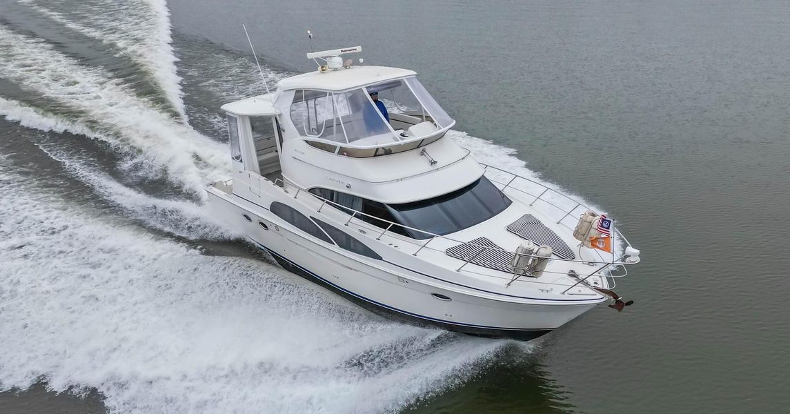 2007 Carver 45 Cockpit Motor Yacht