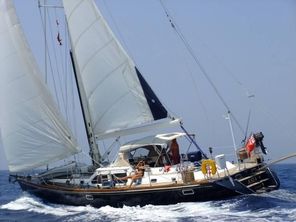 1999 Hylas Yachts UK Ltd. Hylas Yachts UK Ltd. HYLAS 54 CC