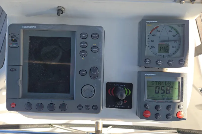 Sosy Yacht Photos Pics Control panel of a 2005 Beneteau Oceanis Clipper 423 with Raymarine instruments.
