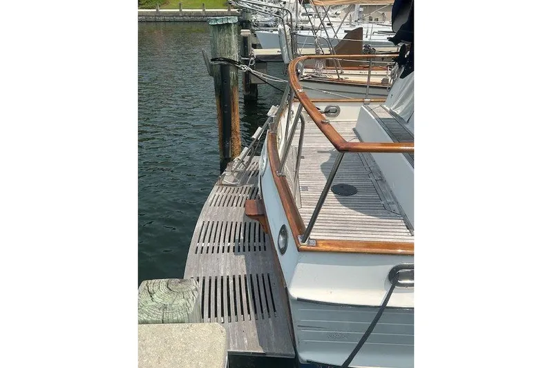  Yacht Photos Pics New Teak Swim Platform