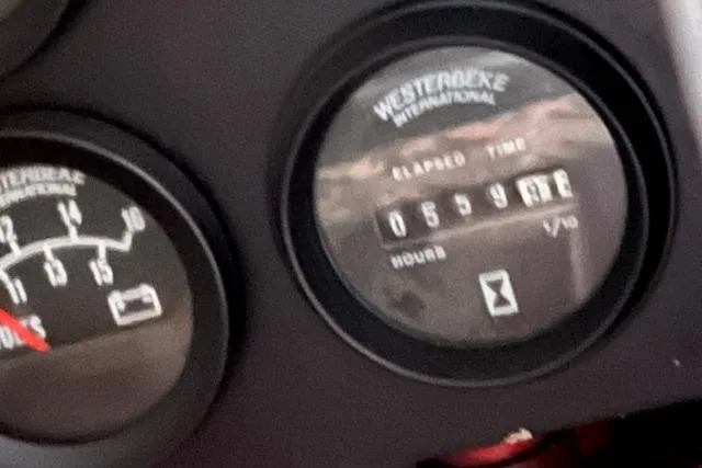  Yacht Photos Pics 560 Generator Hours