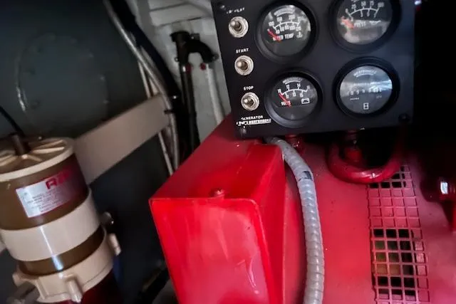  Yacht Photos Pics Generator Instrumentation