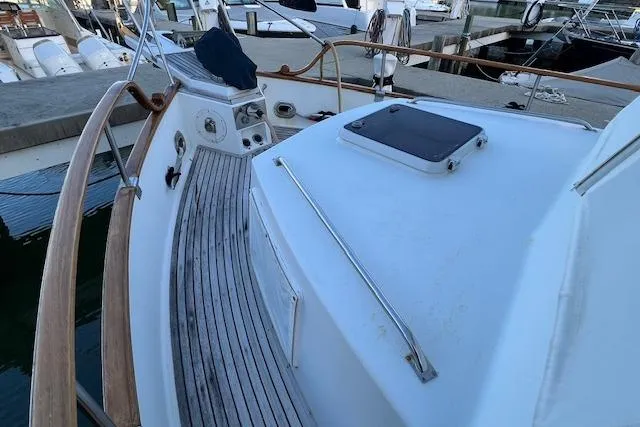  Yacht Photos Pics Foredeck