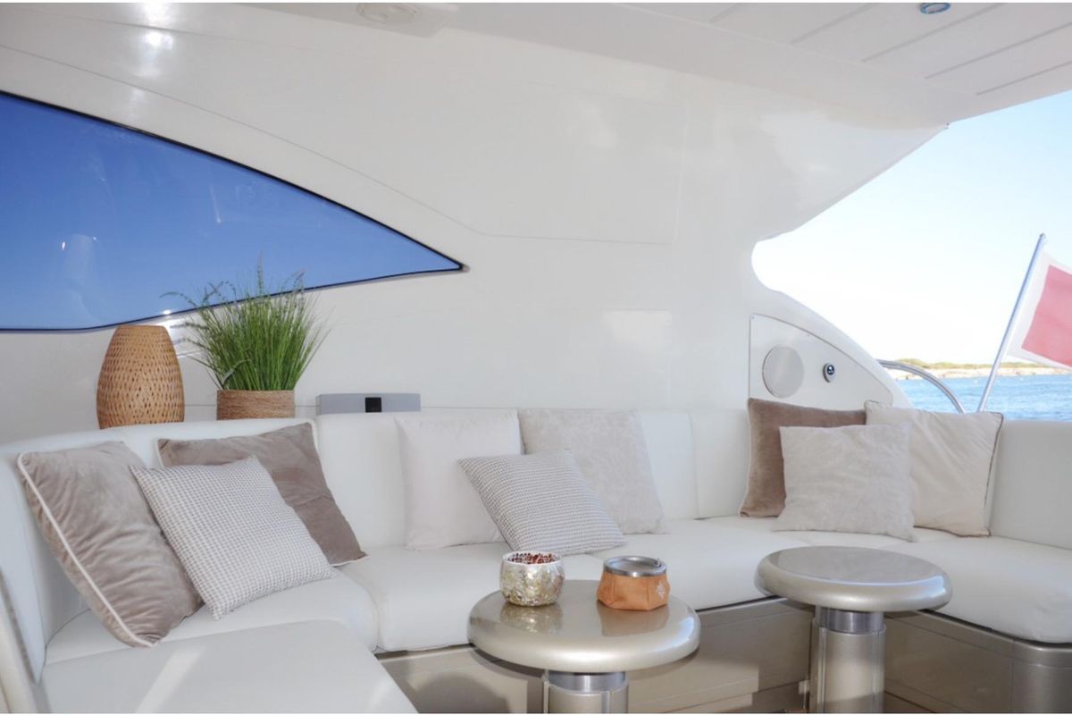 2003 Mangusta 72 