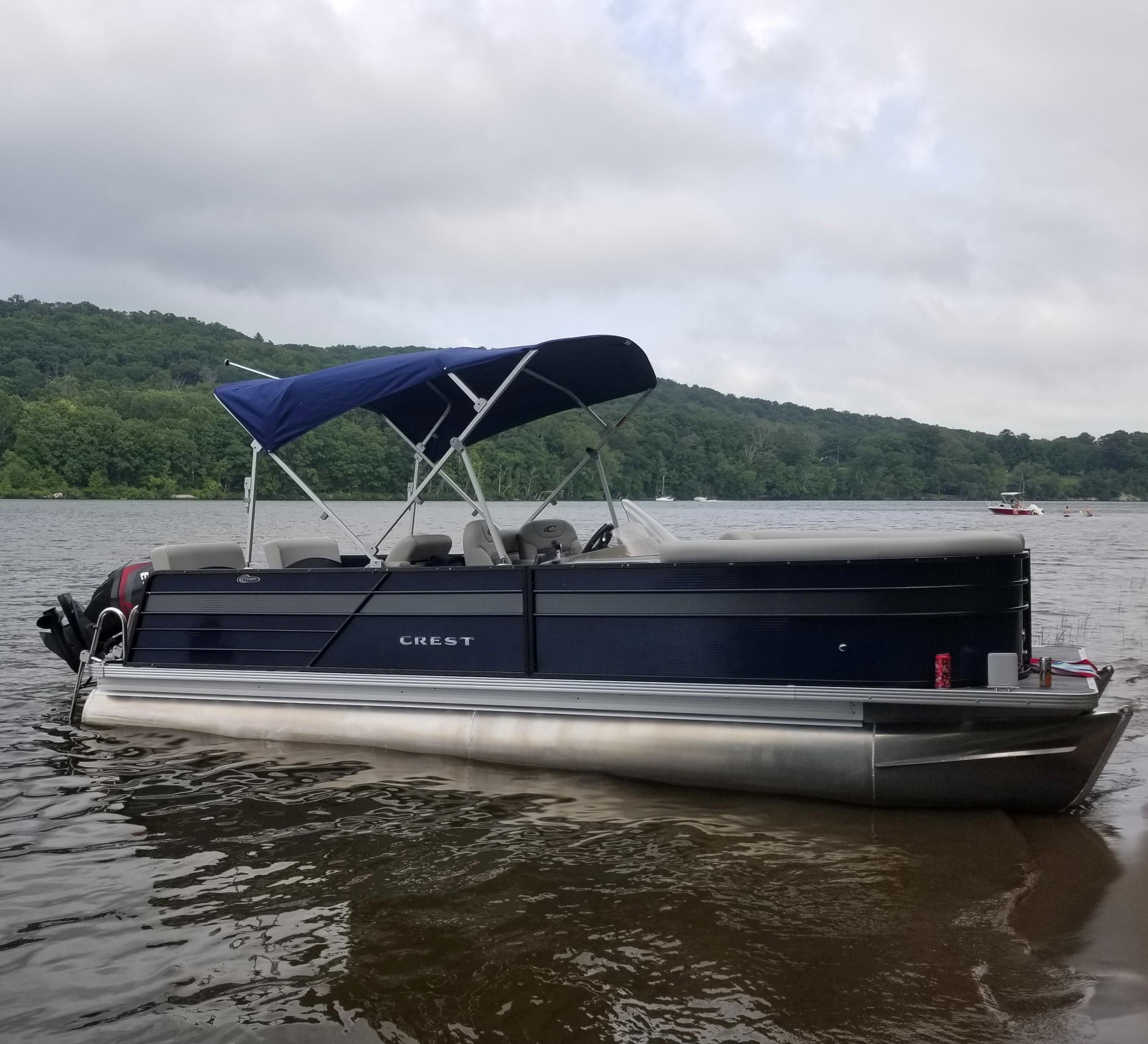 2020 Crest Classic DLX 220 SLRC Pontoon for sale - YachtWorld