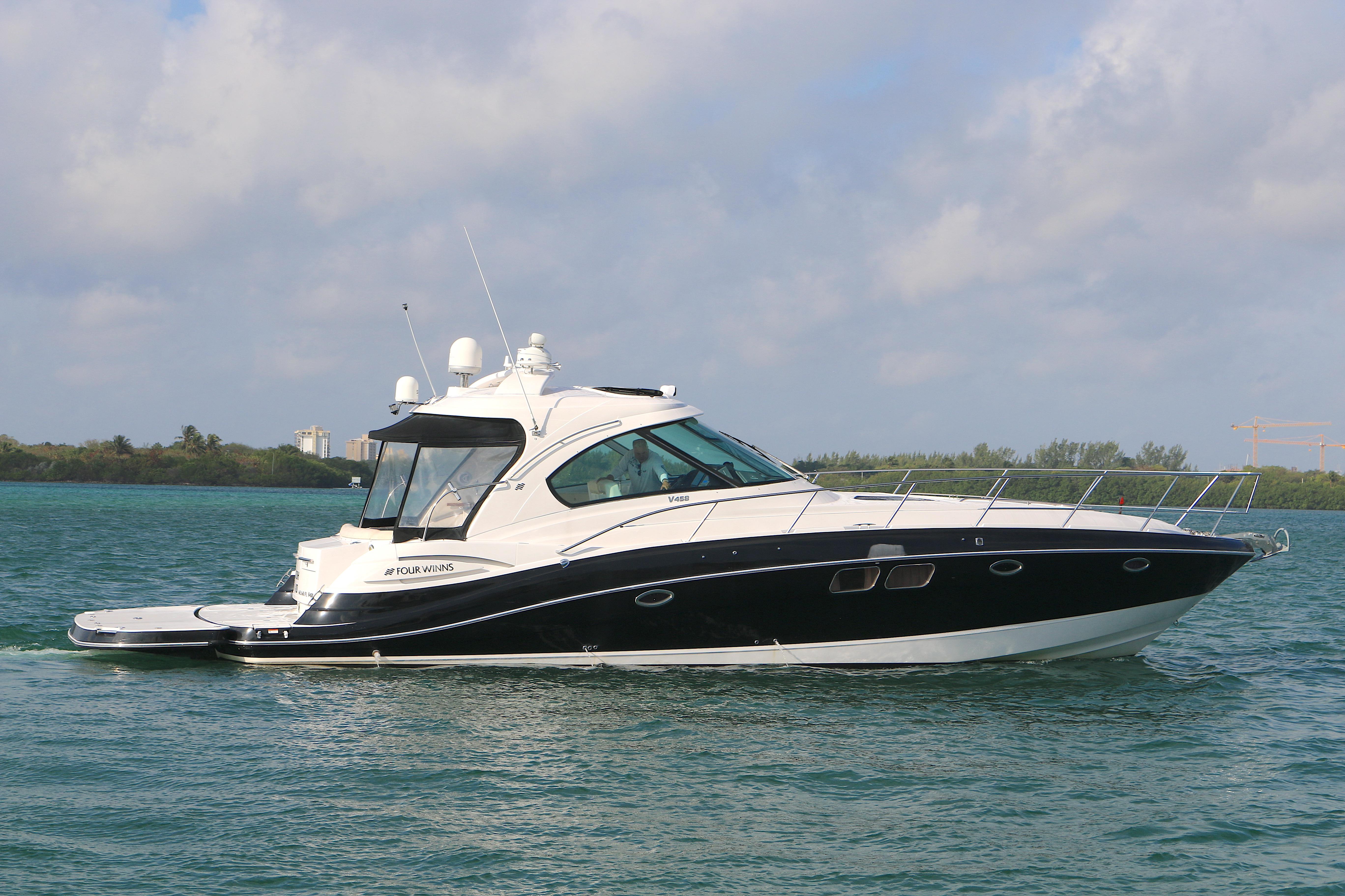 2008 Four Winns V458 Motorcruiser Kaufen - YachtWorld