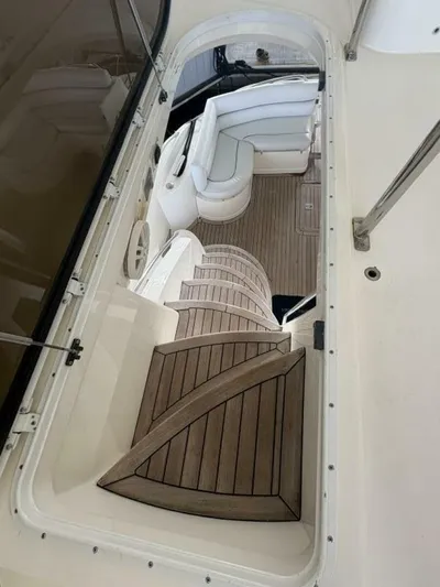 Prelude Yacht Photos Pics Staircase and seating area on 2004 Sunseeker Manhattan 56 yacht.
