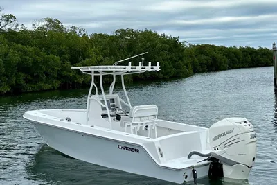 Contender 23 Open