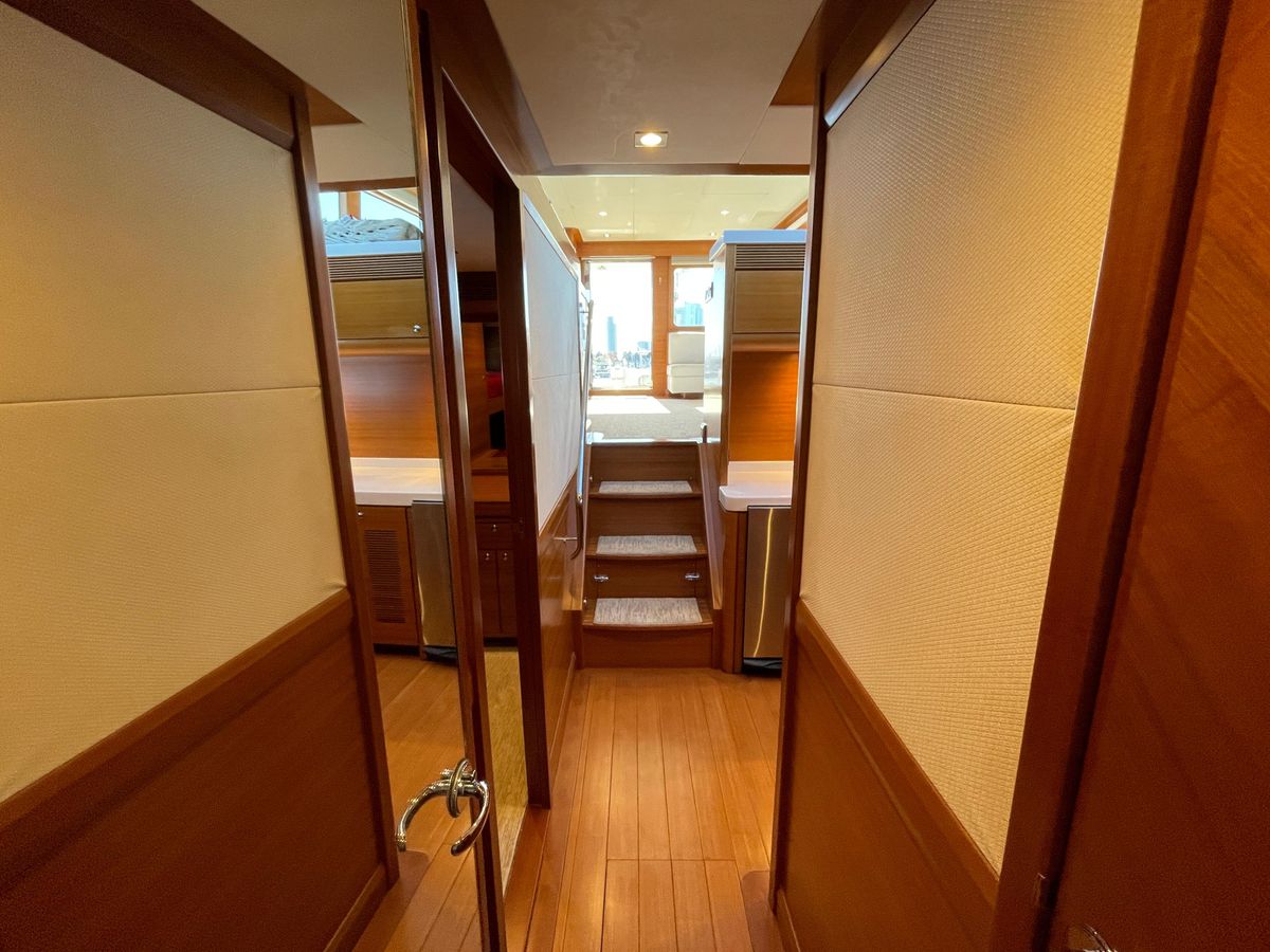 2014 Nordhavn 60 