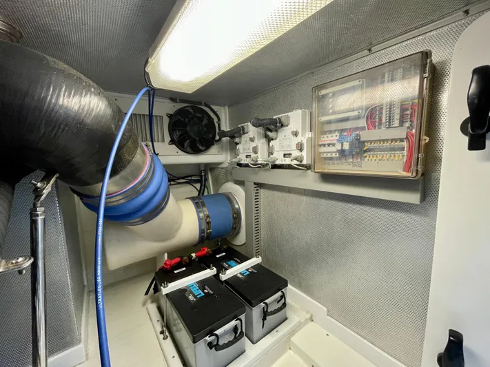 Resiliensea Yacht Photos Pics 