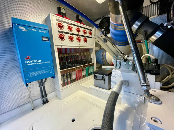 Resiliensea Yacht Photos Pics 